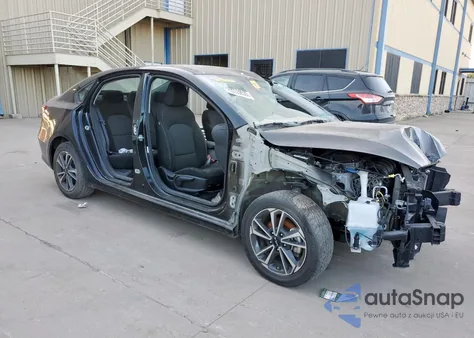 2023 Kia Forte Lx из США, поврежденный, VIN 3KPF24AD2PE612876